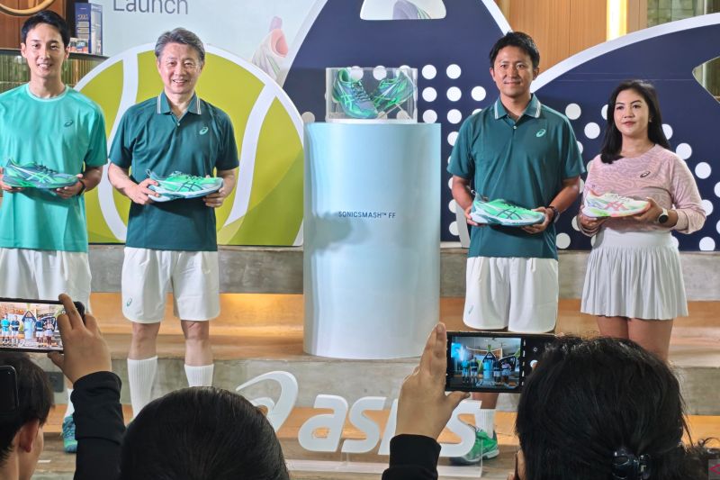 ASICS luncurkan aparel baru dukung komunitas padel Indonesia