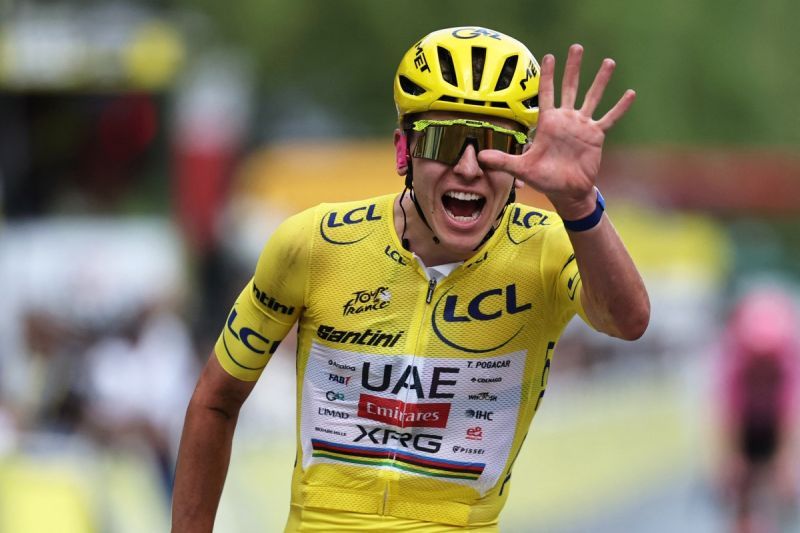 Pogacar juarai Tour de France 2026, samai rekor lima gelar